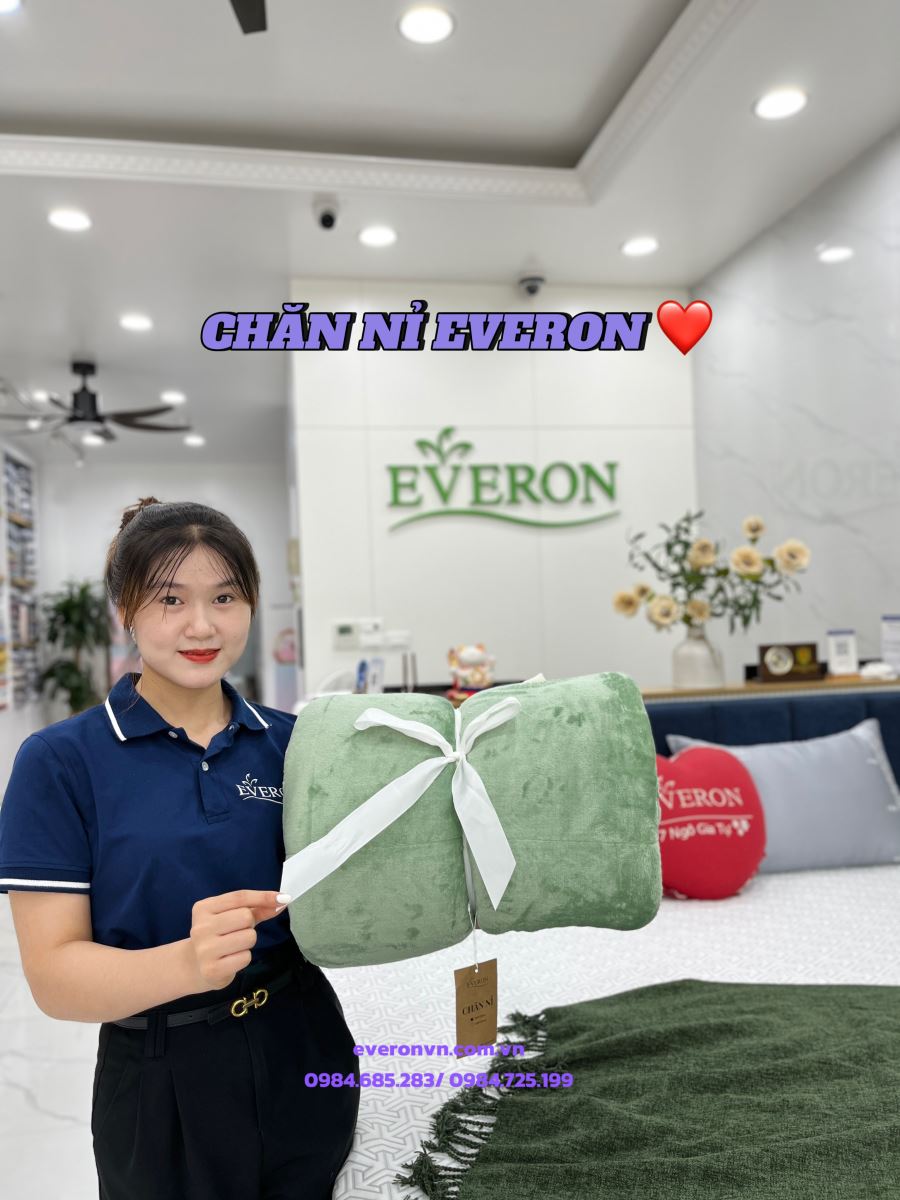 Chăn Nỉ Everon