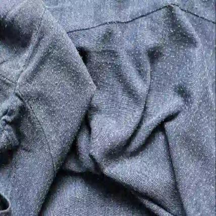 Vải Polyester Có Dễ Bị Xù Lông Không? Cách Khắc Phục Hiệu Quả