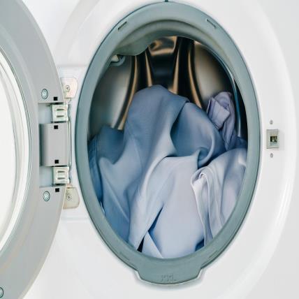 Cách Giặt Và Bảo Quản Vải Polyester Giúp Bền Đẹp Như Mới