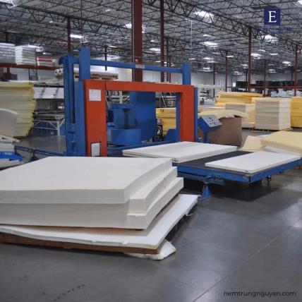 Foam Có Gây Hại Không? Những Điều Người Tiêu Dùng Cần Biết