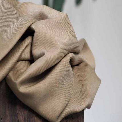Vải Viscose Là Gì? Chất Liệu Mềm Mại, Thoáng Mát Cho Chăn Ga Gối Đệm